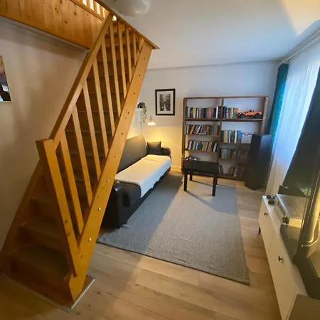 Chill Out Xbox House Apartment *